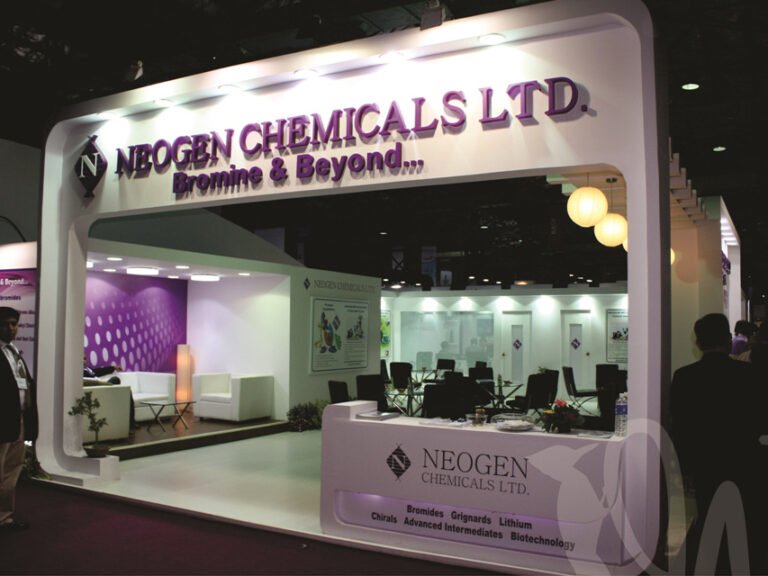 3 side open exhibition stand design